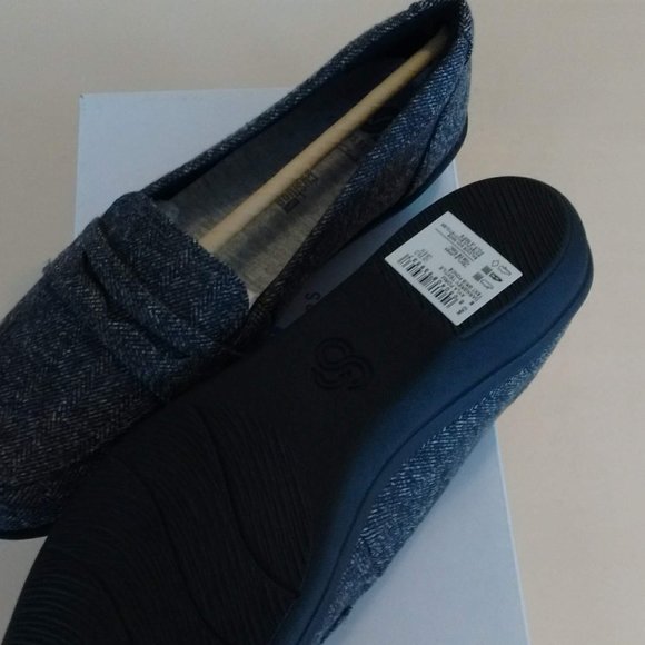 Clarks Cloudsteppers Ladies AYLA Loafer Tweed Shoes, Womens Dark Grey 6M US - Picture 2 of 5